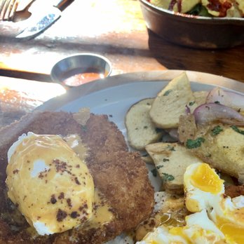 1909 - Chicken Benedict - Bars Near Me - Temecula, California 1909 - Chicken Benedict - Bars Near Me - Temecula, California