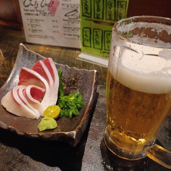 Izakaya Naru - Hamachi Sashimi and Orion Beer ftw - Izakaya Near Me - Honolulu, Hawaii