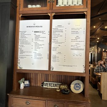 La Belle Vie Cafe - menus on the wall - Coffee & Tea Near Me - Saint Charles, Missouri