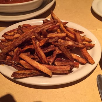 Epi's A Basque Restaurant - Side of French fries - Basque Near Me - Meridian, Idaho