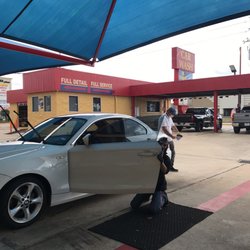 Sunny's Car Wash and Lube Center