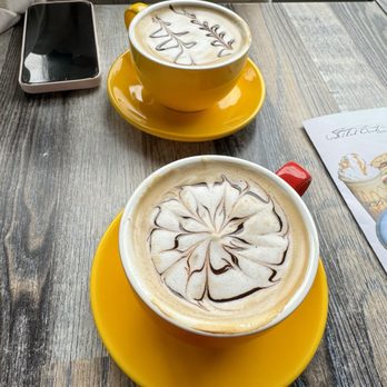 Wild Oak Cafe - Latte - Cafes Near Me - Glendale, California