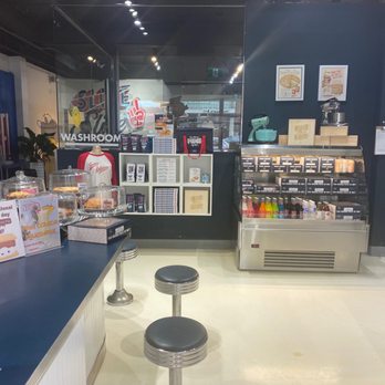 The Pie Hole | Vancouver - Desserts Near Me - Vancouver, British Columbia The Pie Hole | Vancouver - Desserts Near Me - Vancouver, British Columbia