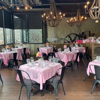 La Sponda - Daughter's Baby Shower - Sunroom - Italian Near Me - Downingtown, Pennsylvania