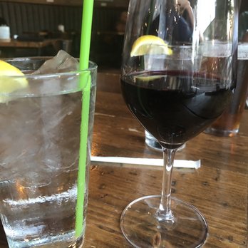 FlatIron Kitchen & Taphouse - Wine - New American Near Me - Davidson, North Carolina