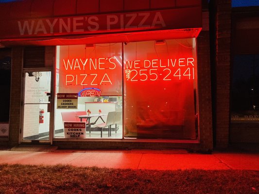 Wayne's Pizza by null