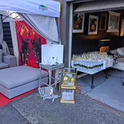Sandesigning  Party Planner & Rental Space