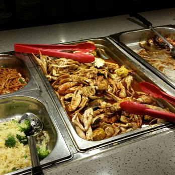 Scarborough Buffet - Spicy seafood (reminded me of Cajun style cooked corn, mussels, crab, and clams) - Buffets Near Me - Scarborough, Ontario