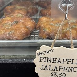 Pineapple jalapeño fritter was really good!