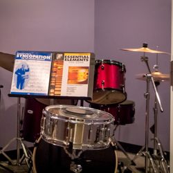 Menchey Music Service