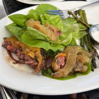 Mallory's Restaurant & Rooftop Bar - Keto burger - New American Near Me - Hudson, Wisconsin Mallory's Restaurant & Rooftop Bar - Keto burger - New American Near Me - Hudson, Wisconsin