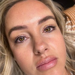 The Brow Syndicate - You always want to keep that clients natural shape of their brow as Its looked at more like a enhancement of what they already have #Brows