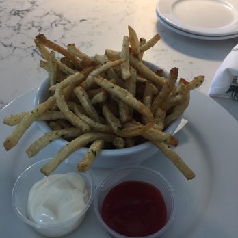 Hank's - Fries - Coffee & Tea Near Me - Austin, Texas