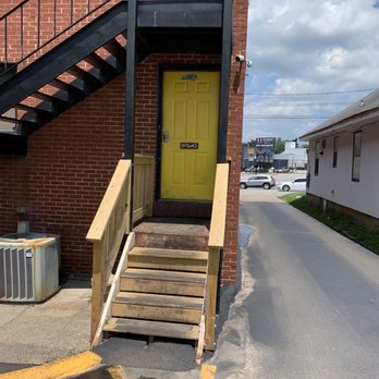 Big Kahuna - Unassuming entrance. - Burgers Near Me - Lexington, Kentucky