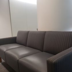 University of Minnesota Health Pain Clinic - Sitting area