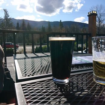 Pour House Bar & Grill - American Near Me - North Bend, Washington