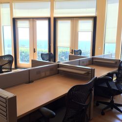 Bell Modular Systems - Great cubicles with a great view looking into the Pacific!