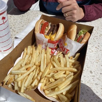 In-N-Out Burger - Burgers Near Me - Lone Tree, Colorado