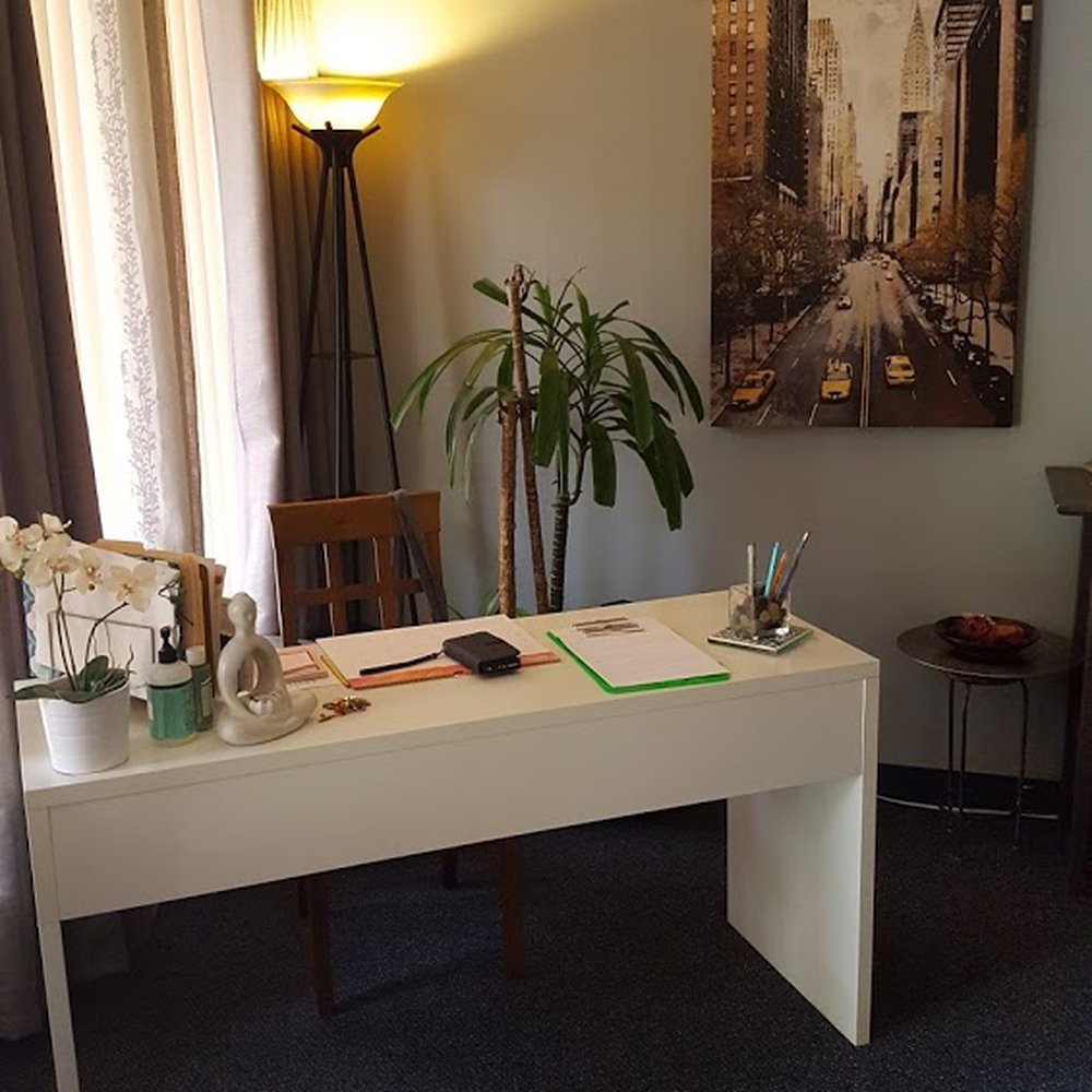 Your Empowered Healing - Desk Area - Reiki Near Me Your Empowered Healing - Desk Area - Reiki Near Me