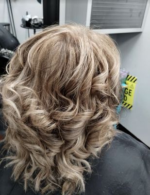 Hair, Nails, massage one stop for all beauty needs! - Check out the recent renovations we've done with our shop! Lots of facilities to take care of any of your Salon needs!