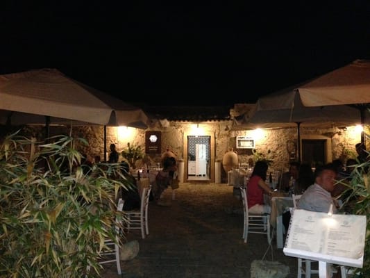 Ristorante Cortile Arabo a Marzamemi by null