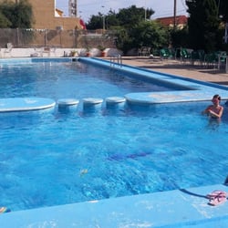 Marina Bar - Der große Pool