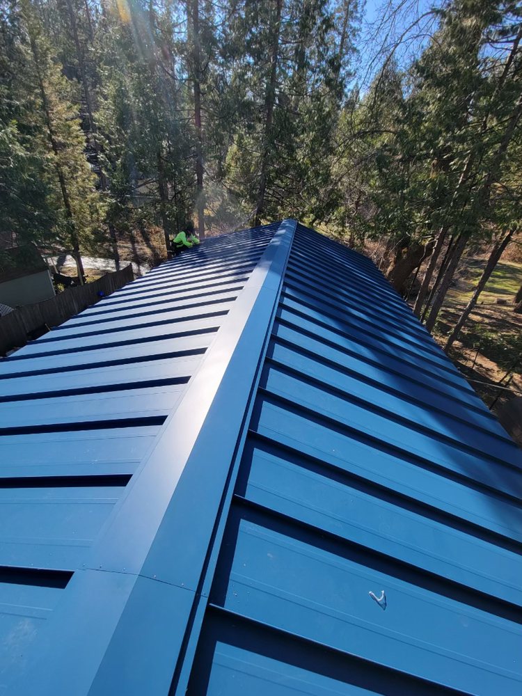 Slide of Advanced Roofing & Raingutters