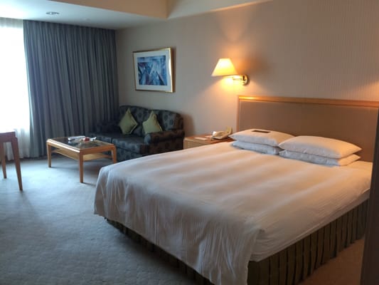 85 Sky Tower by null