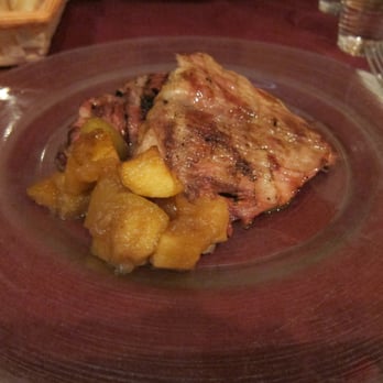 Momo - pork with goat cheese and apples - Spanish Near Me - Madrid, M