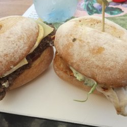 Grill'd - Noosa - 2 Sliders - Classic Slider & Zen Chicken Slider