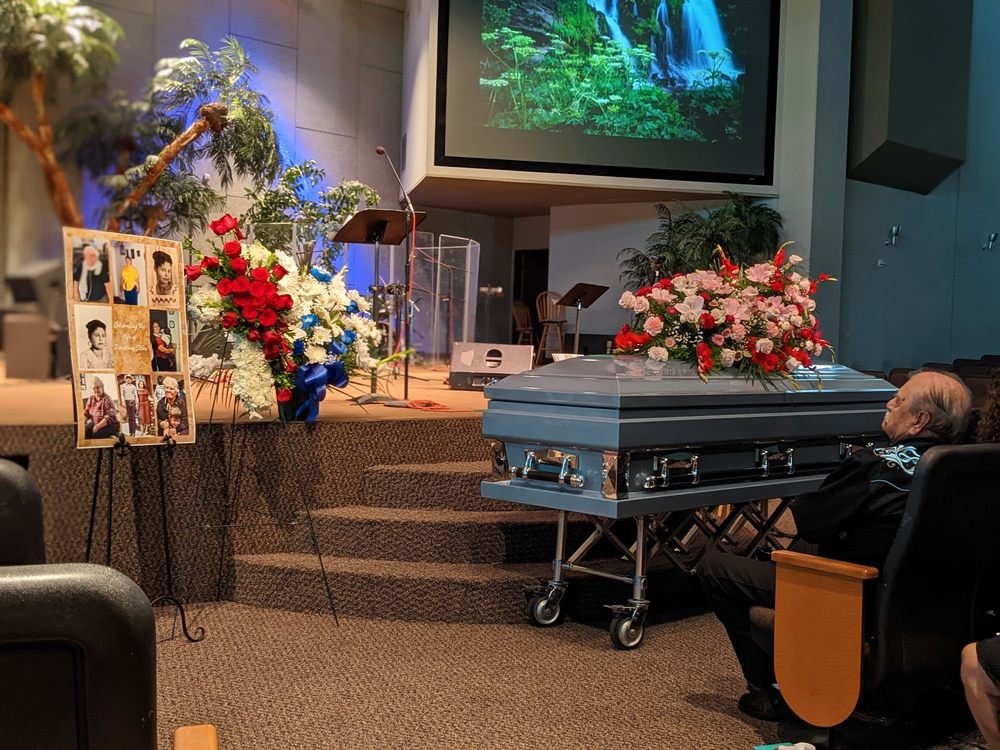 MARANATHA FLOWERS Updated September 2024 37 Photos & 34 Reviews