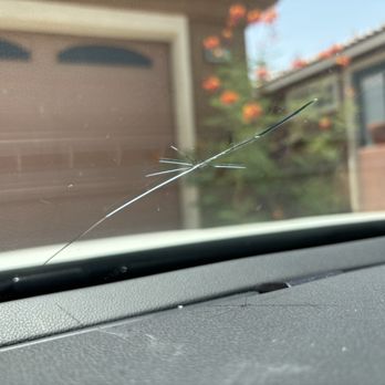 Alan's Auto Glass - Cracked windshield - Auto Glass Services Near Me - Seaside, California Alan's Auto Glass - Cracked windshield - Auto Glass Services Near Me - Seaside, California