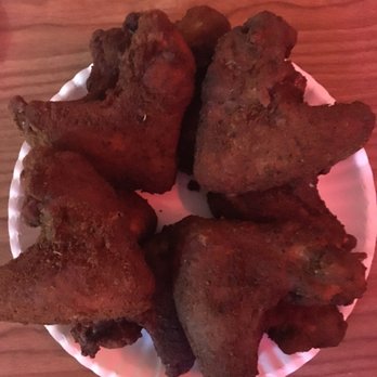 Murphy's - Chicken wings of Kings. .... Now add Siracha!!!!! - New American Near Me - Johnstown, Pennsylvania Murphy's - Chicken wings of Kings. .... Now add Siracha!!!!! - New American Near Me - Johnstown, Pennsylvania