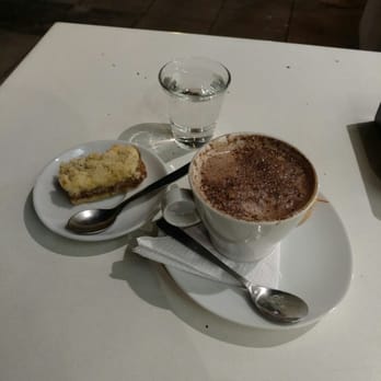 Veikko - Chocolate y cuadrado dulce - Ice Cream & Frozen Yogurt Near Me - La Lucila, B Veikko - Chocolate y cuadrado dulce - Ice Cream & Frozen Yogurt Near Me - La Lucila, B