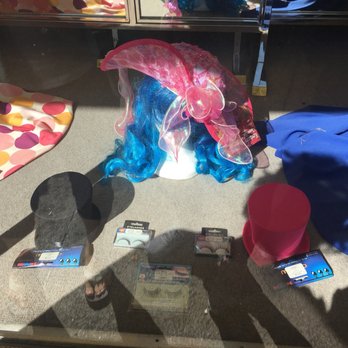 Dressew Supply - Fabric Stores Near Me - Vancouver, British Columbia
