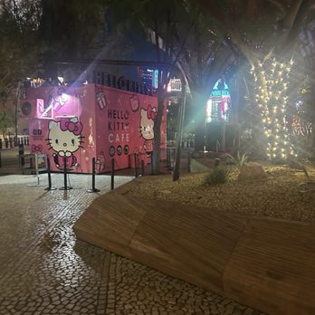 Hello Kitty Cafe - Desserts Near Me - Las Vegas, Nevada