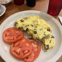 Blue Moon Diner - Sausage omelet! Yummy!