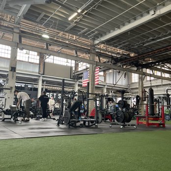 Los Campeones - NE - The gym - Gyms Near Me - Minneapolis, Minnesota
