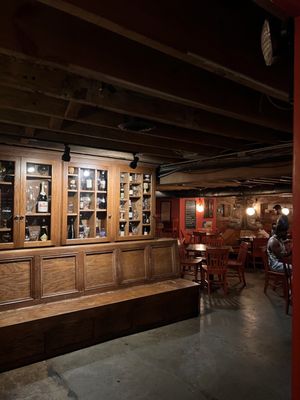 Trappe Door by null