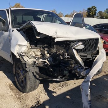 Casarez America Auto Body - Crashed car - Body Shops Near Me - Glendora, California Casarez America Auto Body - Crashed car - Body Shops Near Me - Glendora, California