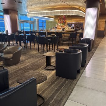 Delta One Lounge - Airport Lounges Near Me - Jamaica, New York