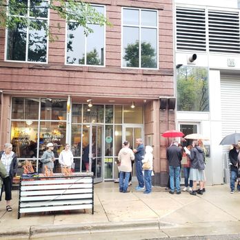 Marigold Kitchen - Outside wait - Breakfast & Brunch Near Me - Madison, Wisconsin