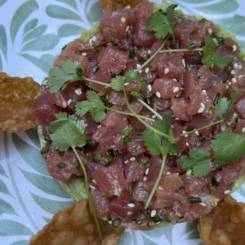 The Hideaway - Tuna Tartare - Steakhouses Near Me - Beverly Hills, California