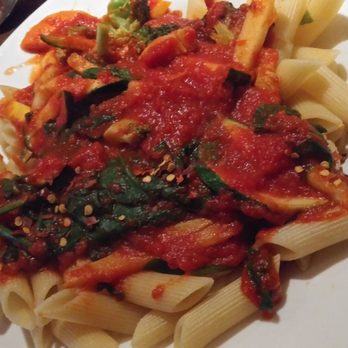 Calda Pizzeria & Restaurant - Italian Near Me - Levittown, New York