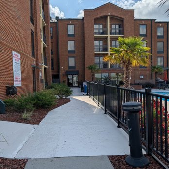 Courtyard by Marriott New Bern - Hotels Near Me - New Bern, North Carolina Courtyard by Marriott New Bern - Hotels Near Me - New Bern, North Carolina
