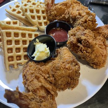 Upper Kirby Bistro - Chicken & Waffles - New American Near Me - Houston, Texas