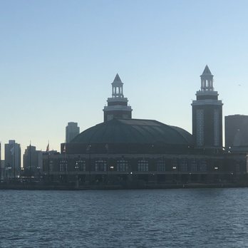 Shoreline Sightseeing - Architectural Tours Near Me - Chicago, Illinois Shoreline Sightseeing - Architectural Tours Near Me - Chicago, Illinois