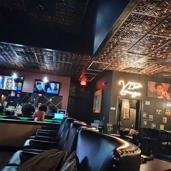 TAILORED SMOKE CIGAR LOUNGE - Updated June 2026 - 66 Photos & 25 Reviews -  605 Pilot House Dr, Newport News, Virginia - +17577824800 - Cigar Bars