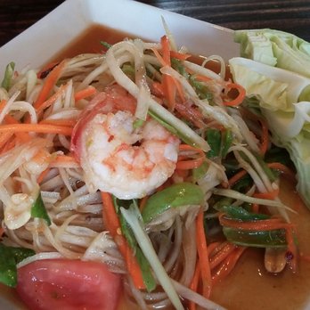 Iron Pan Thai Kitchen - Papaya Salad was ok. - Thai Near Me - Poway, California
