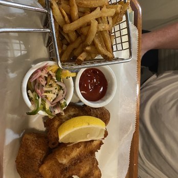 Skippers - Fish and chips...Sans tarter sauce - New American Near Me - Northport, New York